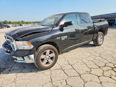 1C6RR6LT8KS****** 2019 RAM 1500
