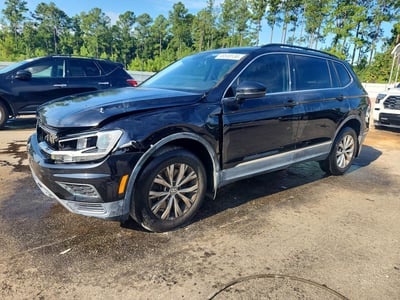 3VV3B7AX0JM****** 2018 Volkswagen Tiguan