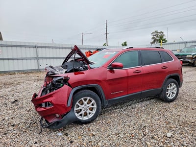 1C4PJMCB8HW****** 2017 Jeep Cherokee