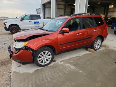JF2SHBDC0BH****** 2011 Subaru Forester