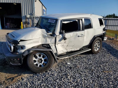 JTEBU4BF4DK****** 2013 Toyota FJ Cruiser