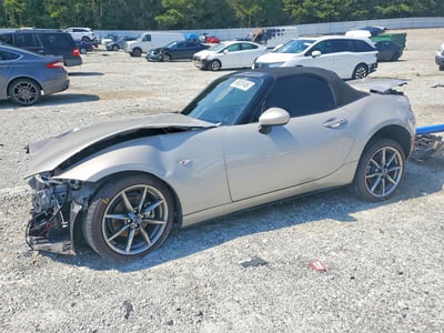 JM1NDAD71P0****** 2023 Mazda MX-5