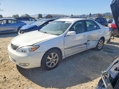 JTDBE30K140****** 2004 Toyota Camry