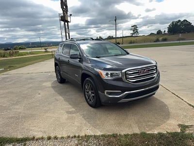 1GKKNMLS1HZ****** 2017 GMC Acadia