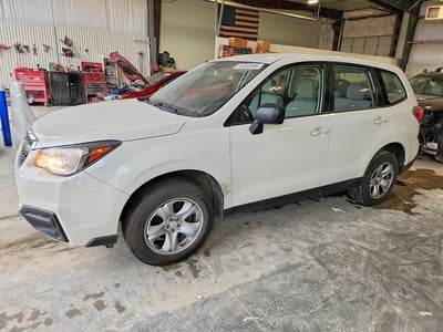 JF2SJAAC2JH****** 2018 Subaru Forester