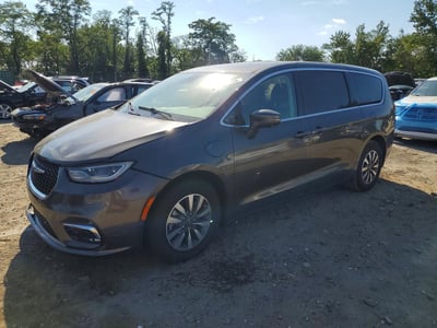 2C4RC1L7XNR****** 2022 Chrysler Pacifica