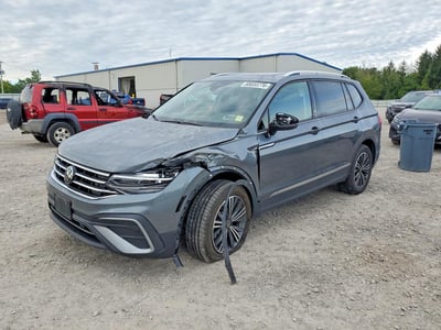 3VVAB7AX3RM****** 2024 Volkswagen Tiguan