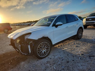 WP1AA2AY9PD****** 2023 Porsche Cayenne