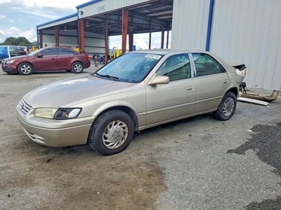 4T1BG22KXWU****** 1998 Toyota Camry