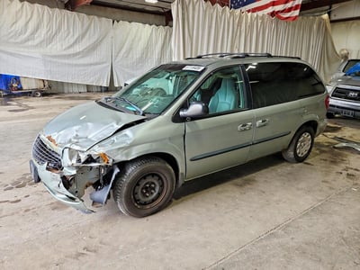 1C4GP45R24B****** 2004 Chrysler Town & Country