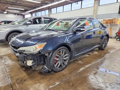 JTKJF5C74FJ****** 2015 Scion TC
