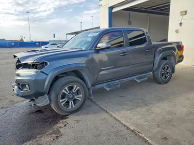 5TFAZ5CN1GX****** 2016 Toyota Tacoma