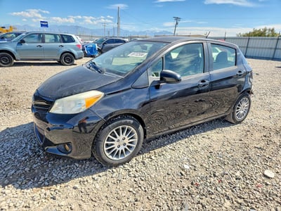 JTDKTUD3XCD****** 2012 Toyota Yaris