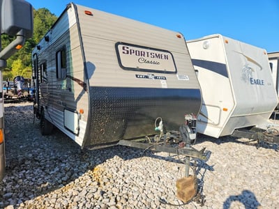 4EZTK1611J4****** 2018 KZ RV Sportsmen Classic