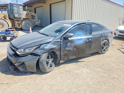 3KPF24AD8ME****** 2021 Kia Forte