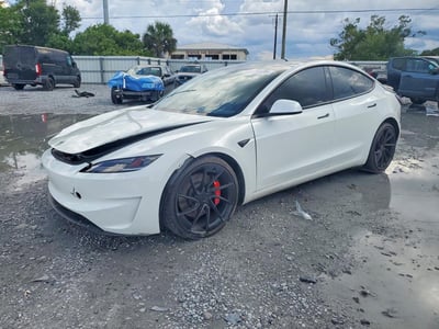 5YJ3E1ET7SF****** 2025 Tesla Model 3