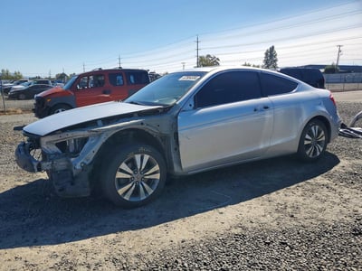 1HGCS1B83AA****** 2010 Honda Accord