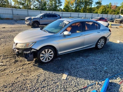 1HGCR2F80EA****** 2014 Honda Accord