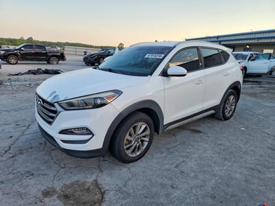 KM8J3CA41JU****** 2018 Hyundai Tucson