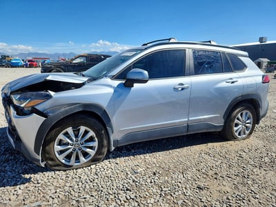 7MUCAABG9NV****** 2022 Toyota Corolla Cross