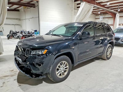 1C4RJFAG7JC****** 2018 Jeep Grand Cherokee