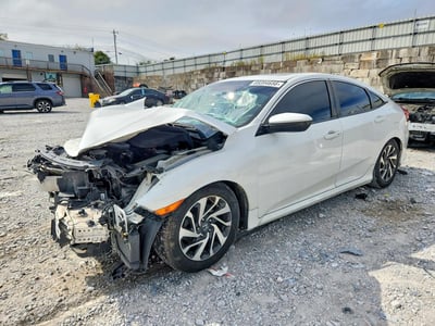 19XFC2F78JE****** 2018 Honda Civic