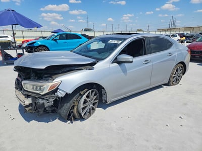 19UUB2F37JA****** 2018 Acura TLX