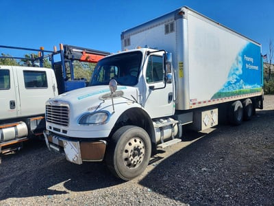 1FVHCYCY7FH****** 2015 Freightliner M2 106 Medium Duty