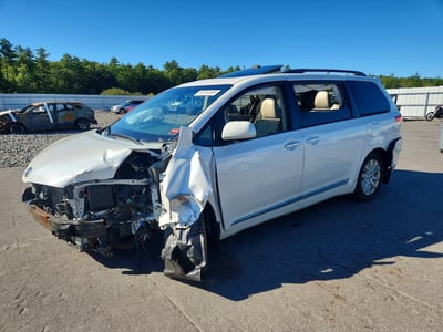 5TDYK3DC6CS****** 2012 Toyota Sienna