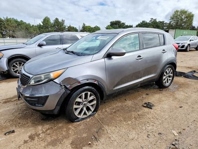 KNDPB3AC7G7****** 2016 Kia Sportage