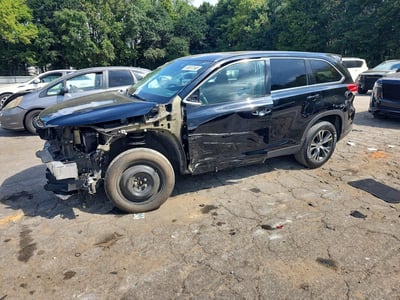 5TDZZRFH7KS****** 2019 Toyota Highlander