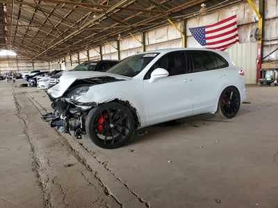 WP1AC2A20HL****** 2017 Porsche Cayenne