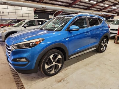 KM8J3CA22HU****** 2017 Hyundai Tucson