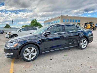 1VWAT7A32FC****** 2015 Volkswagen Passat