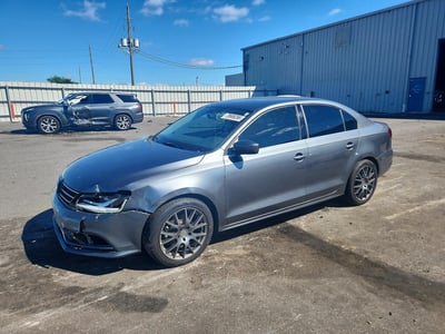 3VW2B7AJ5HM****** 2017 Volkswagen Jetta