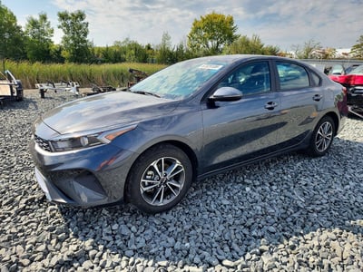 3KPF24AD1RE****** 2024 Kia Forte