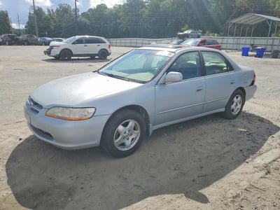 1HGCG1654YA****** 2000 Honda Accord