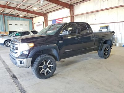 5TFUW5F17HX****** 2017 Toyota Tundra