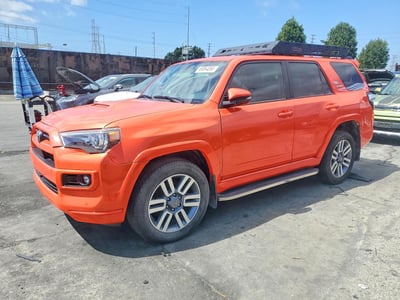 JTEAU5JR8R5****** 2024 Toyota 4Runner