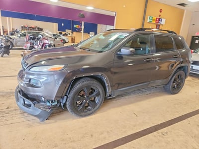 1C4PJLCB0GW****** 2016 Jeep Cherokee