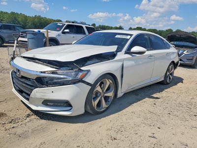 1HGCV2F97JA****** 2018 Honda Accord