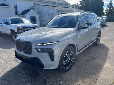5UX23EM05R9****** 2024 BMW X7