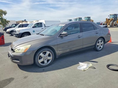 1HGCM655X6A****** 2006 Honda Accord