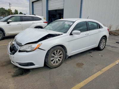 1C3CCBBG3EN****** 2014 Chrysler 200
