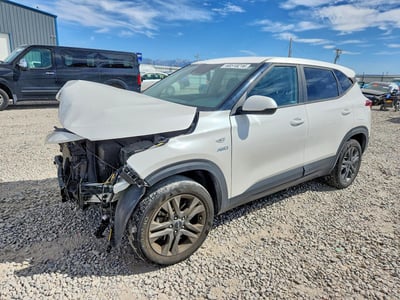 KNDEPCAA4P7****** 2023 Kia Seltos