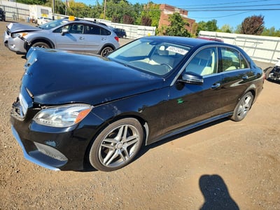 WDDHF8JB4GB****** 2016 Mercedes-Benz E-Class