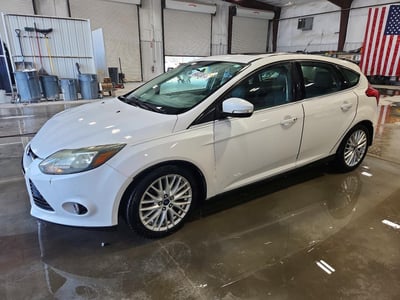 1FADP3N21EL****** 2014 Ford Focus