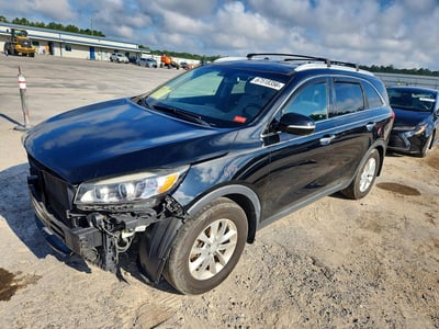 5XYPG4A31GG****** 2016 Kia Sorento