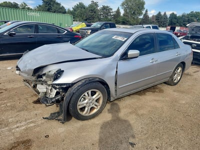 1HGCM56817A****** 2007 Honda Accord