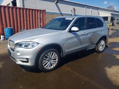 5UXKR0C33H0****** 2017 BMW X5